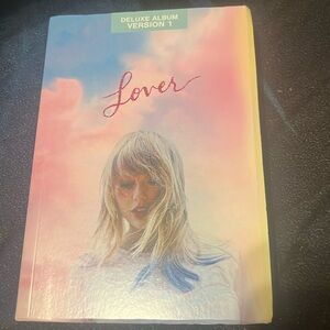 Taylor Swift Lover deluxe album version 1